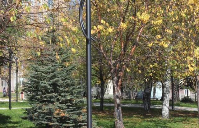 Установка люстры освещения квартира дом. Электромонтаж Киев, Ирпень, Буча
